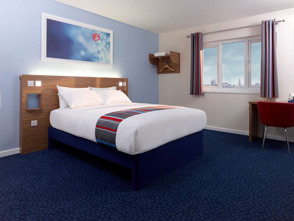 Travelodge Staines Værelse billede