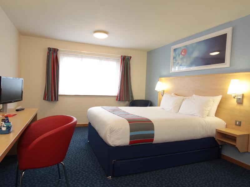 Travelodge Staines Eksteriør billede