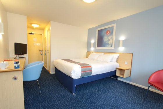 Travelodge Staines Værelse billede