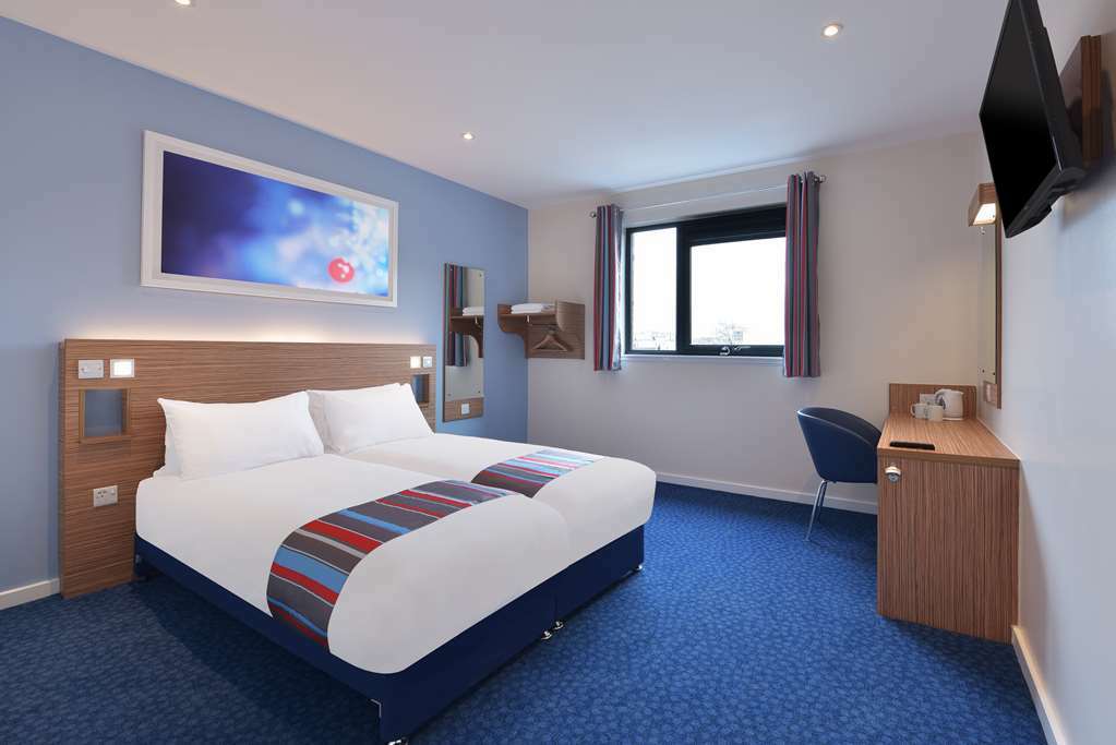 Travelodge Staines Værelse billede